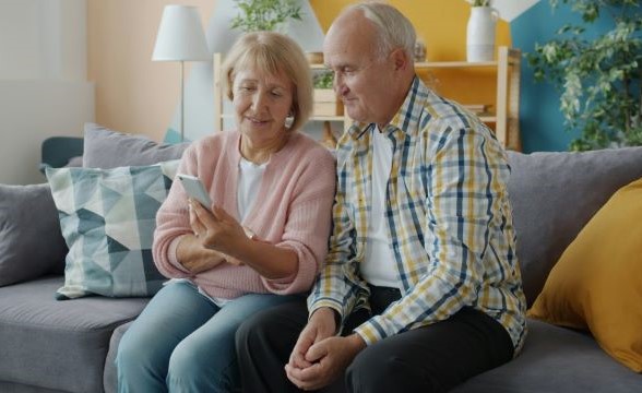 Older couple using CatchU is an app