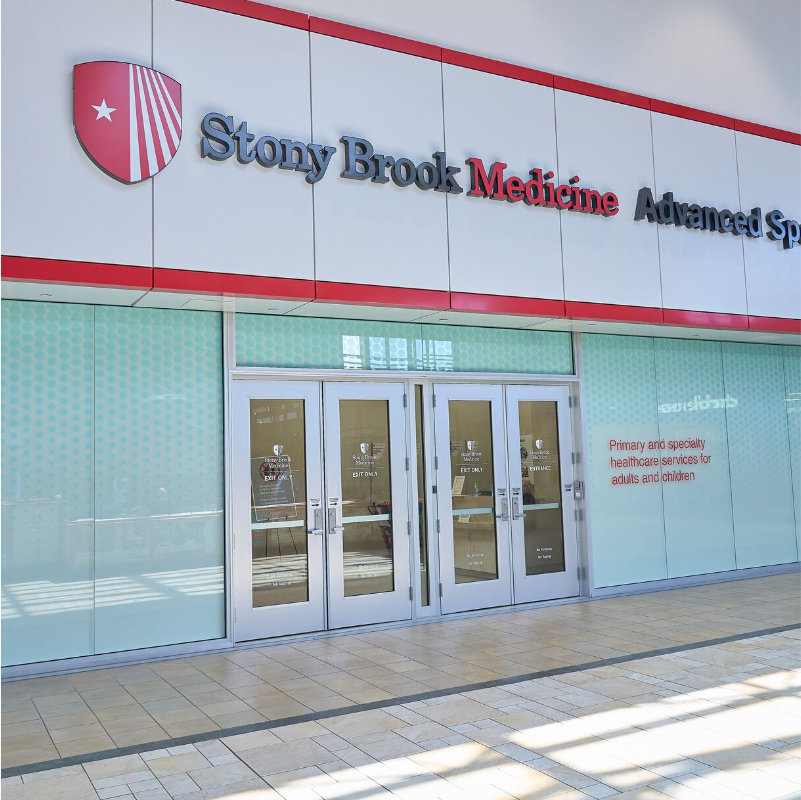 The entrance to Stony Brook Medicine Lake Grove facility.