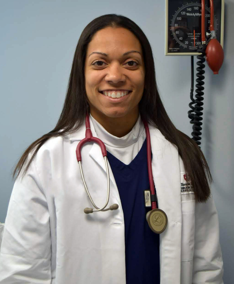 Photograph of Julianne Smith, BSN, MSN, FNP-C Photograph of Julianne Smith, BSN, MSN, FNP-C